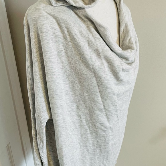 Athleta Purana Wrap Sweatshirt - Picture 7 of 9